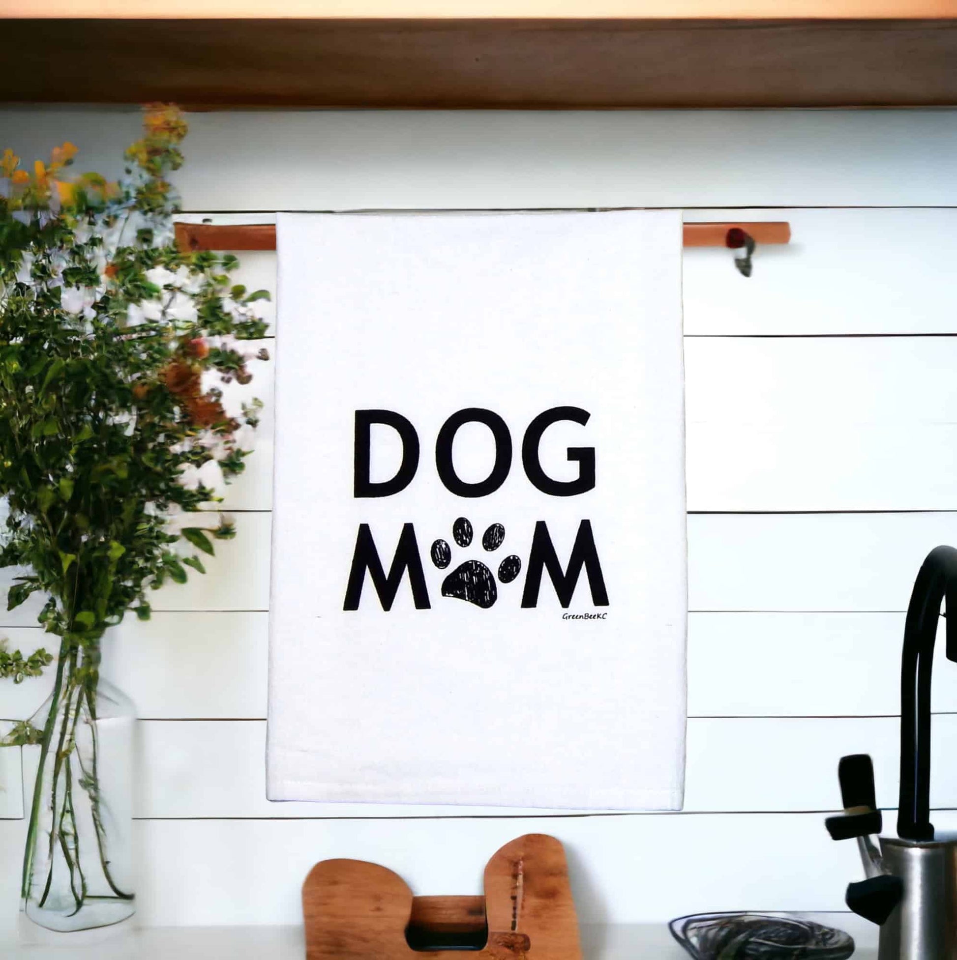 dog mom kitchen tea towel